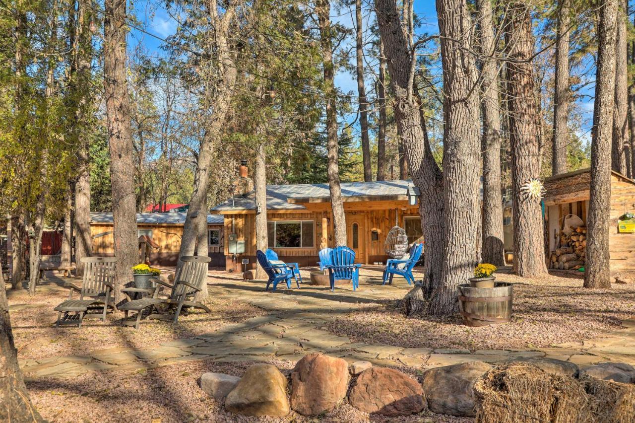 Cozy Cabin Retreat With Patio And Fenced Yard 패이슨 외부 사진